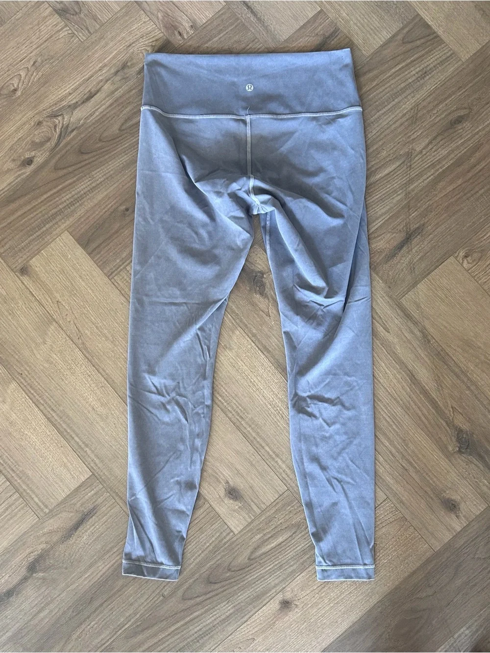 Lululemon Leggings blue washed denim color size 10 excellent